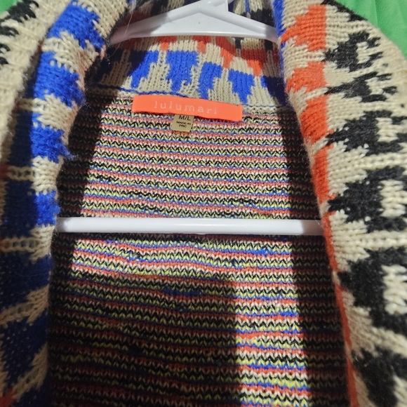 Lulumari Multicolor Geometric Cardigan Size M/L PTP 24 EUC - Picture 2 of 4